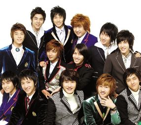 Super Junior Konser di KIMCHI K-POP di Jakarta 4 Juni 2011