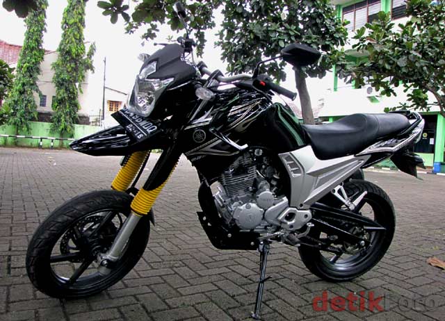 Yamaha Scorpio Supermoto