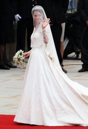 Ini Dia Gaun Pengantin Kate Middleton