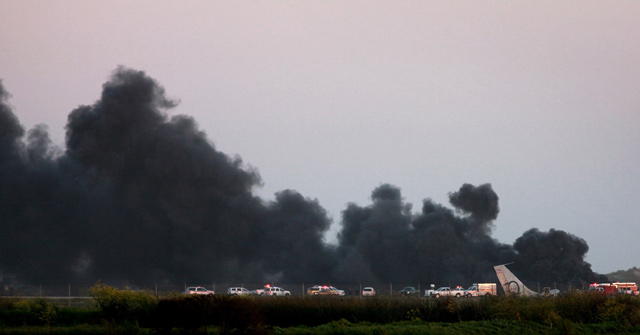 Pesawat Militer Jatuh di California