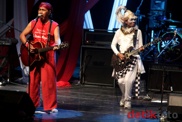 Konser 'Langit Merah Putih' Sawung Jabo