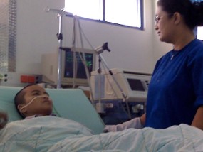 Pasien Keringat Darah Dirujuk ke RSCM Jakarta