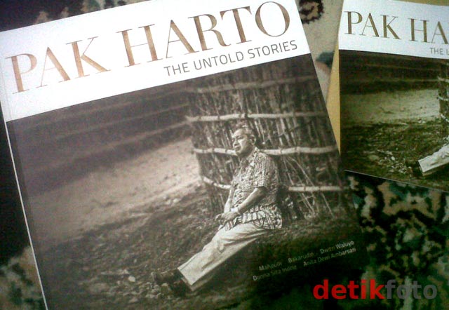 Buku Pak Harto The Untold Stories Diluncurkan