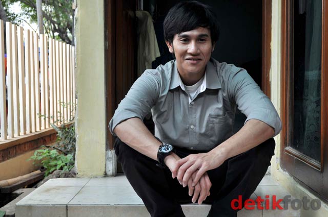 Gambar Vino G Bastian Aktor Cowok Ganteng Indonesia 