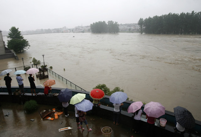 Banjir Rendam Hubei, China