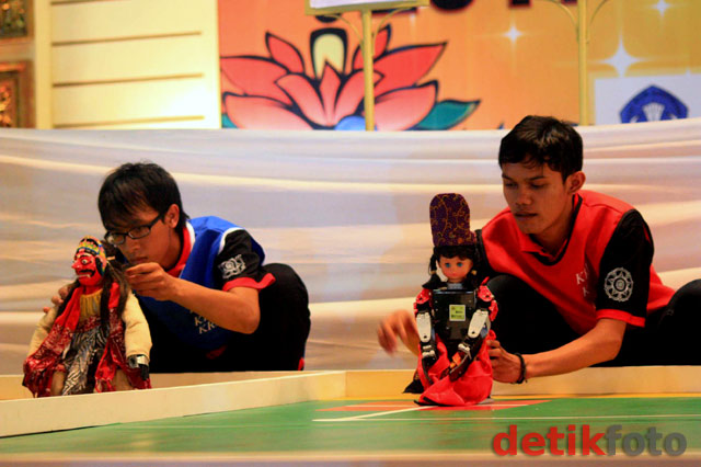 Kontes Robot Nasional 2011