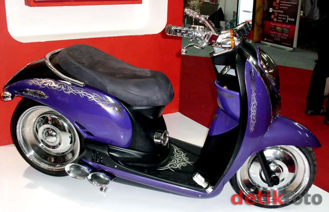 Honda Scoopy Hot Rod