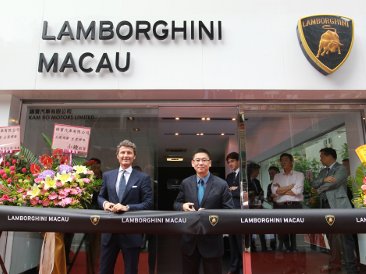 http://images.detik.com/content/2011/07/18/1207/lamborghini_macau_detikoto_in.jpg