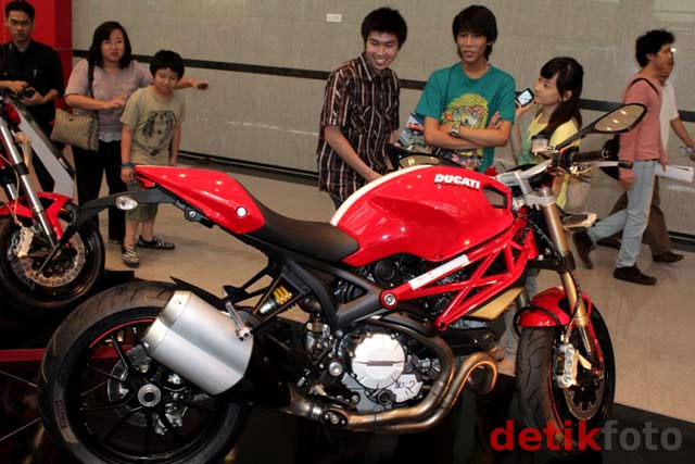 Ducati Luncurkan Monster 1100 EVO