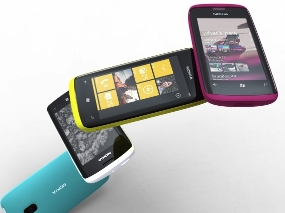 Is Nokia phone WP7 Reinforced Snapdragon Processor?