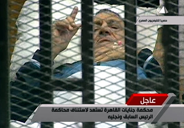 Mubarak Kembali Diadili 