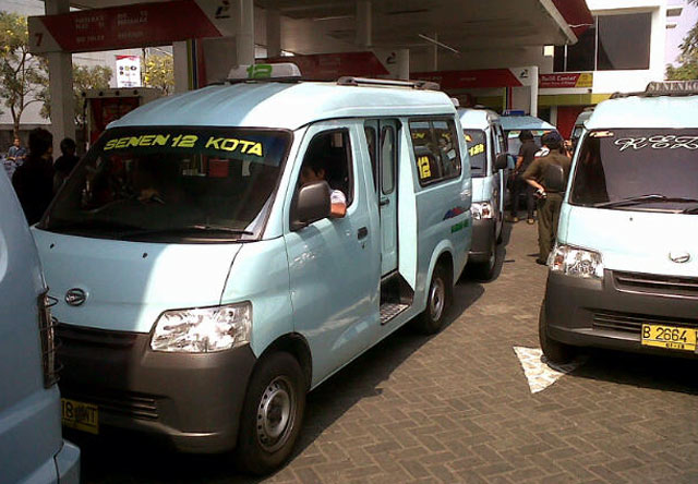 Alat Deteksi BBM Angkot Dipasang