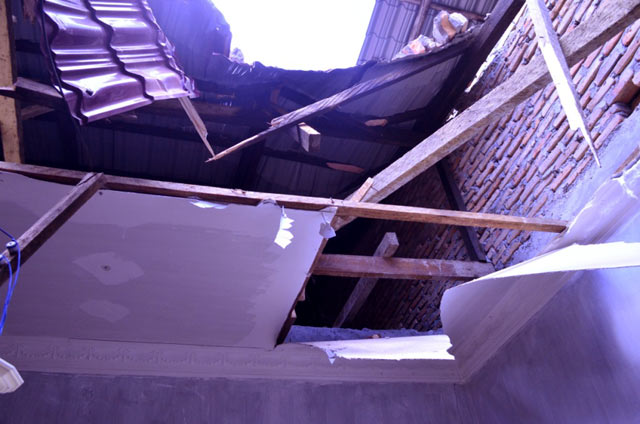 Sejumlah Bangunan Rusak Akibat Gempa Aceh