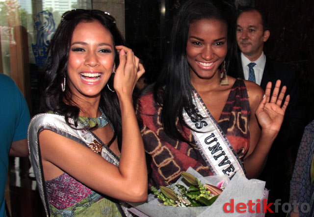 Miss Universe 2011 Tiba di Jakarta