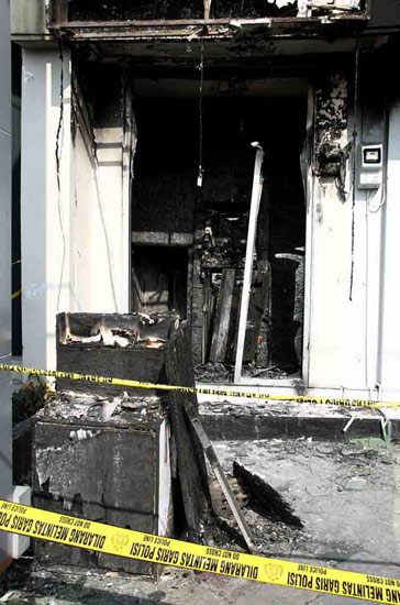ATM BRI di Yogyakarta Dibakar