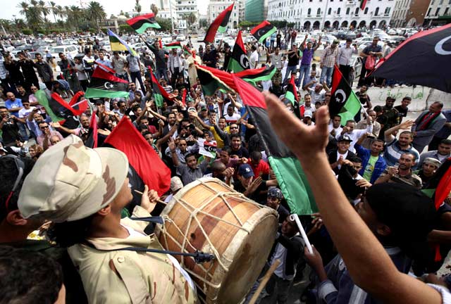 Rakyat Libya Rayakan Kematian Khadafi