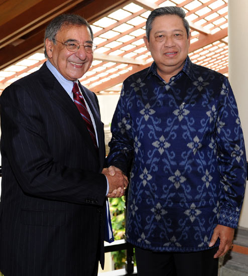 SBY Terima Menhan AS