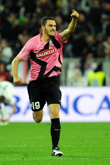 Juventus Tundukkan Fiorentina 2-1