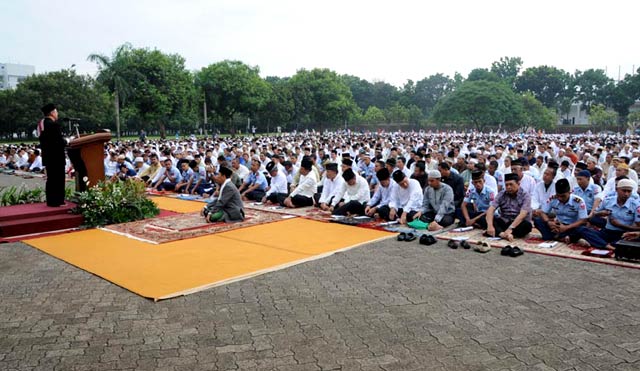 Salat Idul Adha di Mabes TNI