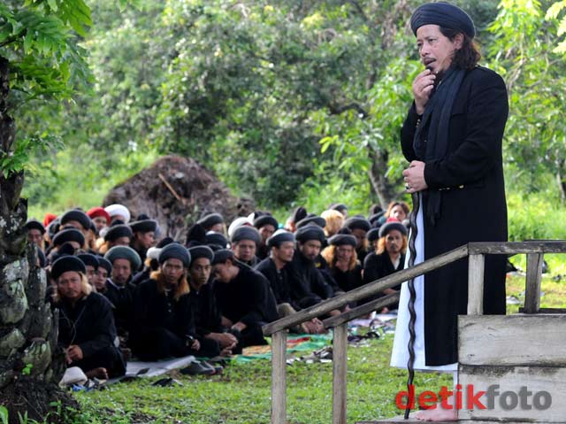 Jamaah An Nadzir Salat Id Hari Ini