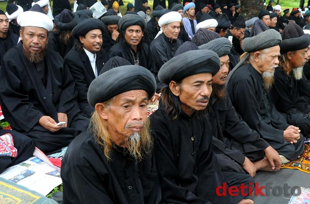 Jamaah An Nadzir Salat Id Hari Ini