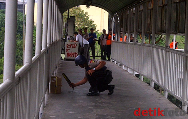 Benda Mencurigakan di Halte Busway