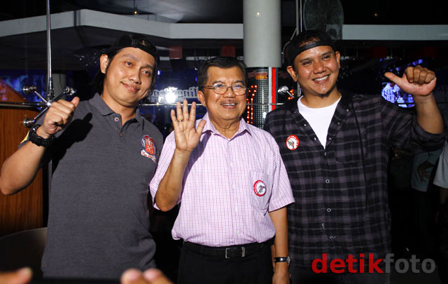 Musisi Dukung Konser 'Vote Komodo'