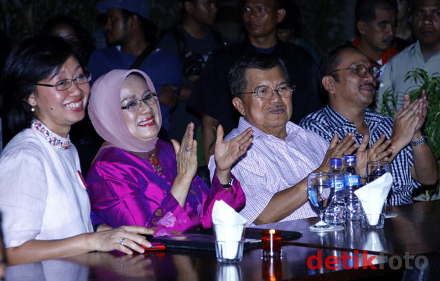 Musisi Dukung Konser 'Vote Komodo'