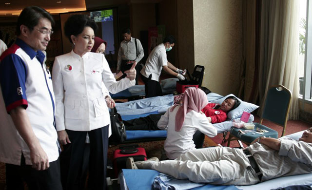 Senayan City Gelar Donor Darah 