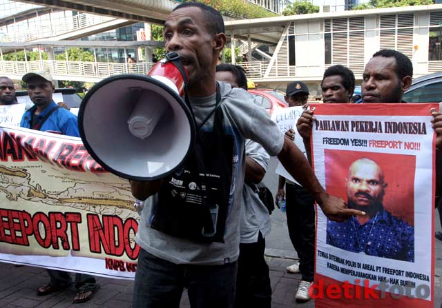 Warga Papua Minta Freeport Ditutup