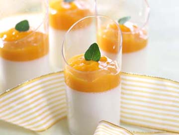 Resep: Puding Almond Saus Mangga