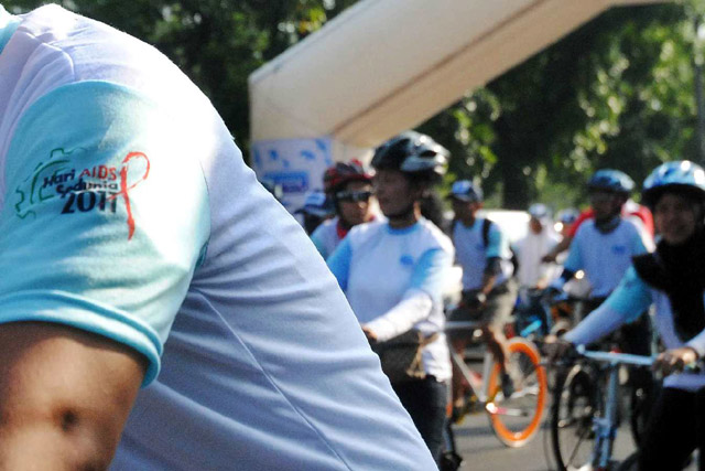 Sepeda Santai Ramaikan Hari Aids