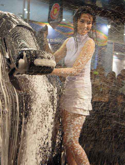Kontes Foto "Sexy Car Wash"