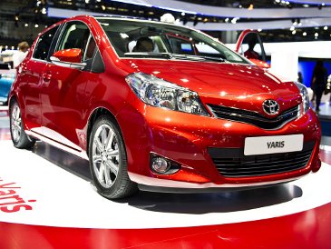 Daftar Mobil-mobil Paling Aman Versi IIHS