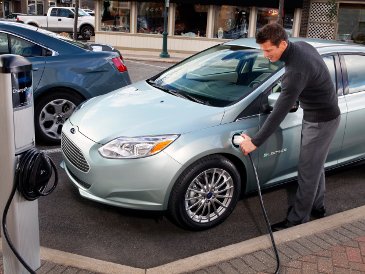 Ford Focus Irit Banget. Tembus 42,5 Km/Liter