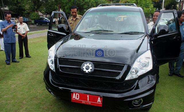 Mobil Esemka Jadi Mobil Dinas Jokowi