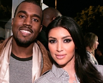 Kim Kardashian Diam-diam Kirim Foto Nakalnya ke Kanye West