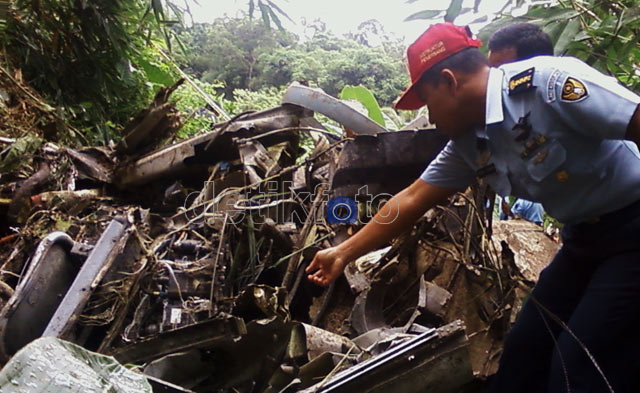 Jatuh di Magelang, Pesawat Latih TNI Hancur