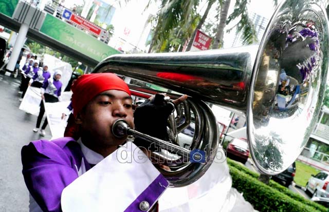 Drumband Meriahkan Penutupan Jakarta EpiCarnival