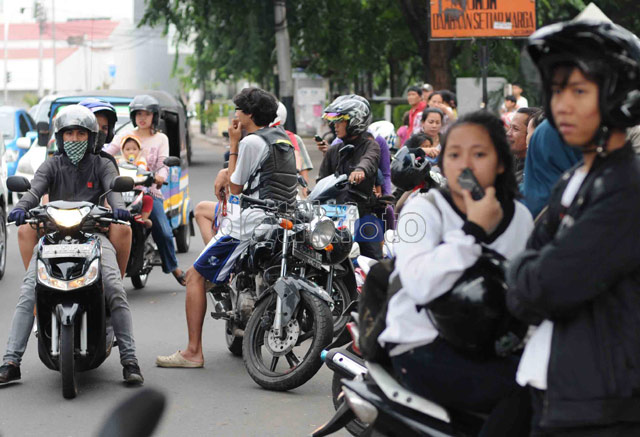Lokasi Xenia Maut Bikin Lalin Macet