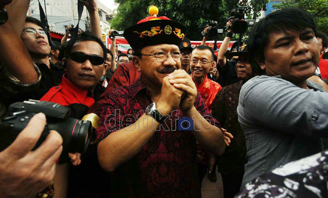 Rayakan Imlek, Foke Jamin Tidak Ada Diskriminasi