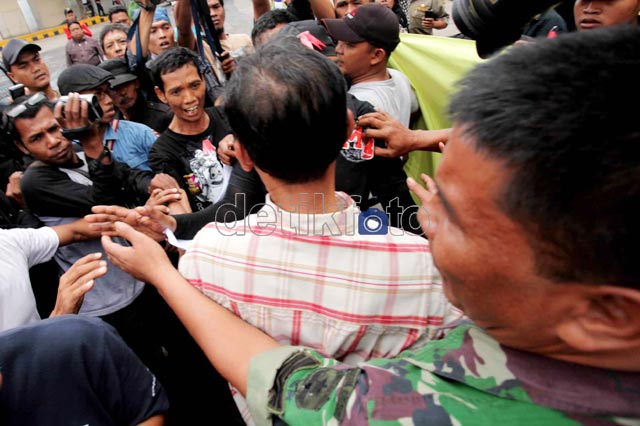 TNI Amankan Demo Ricuh Lahan SPBG