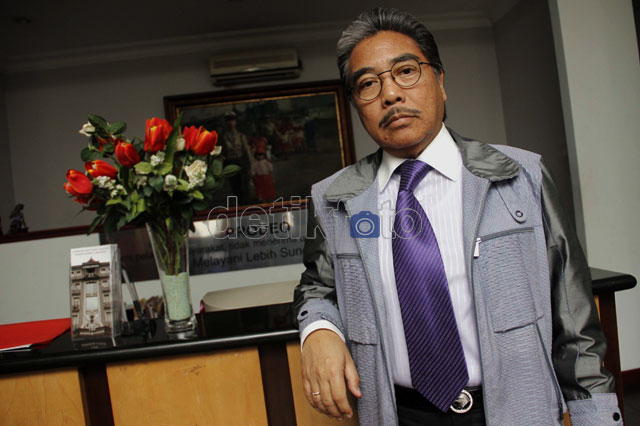 Hotma, Membela Pencuri Piring Sampai Koruptor