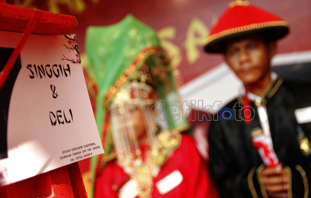 Nikah Massal Sambut Cap Gomeh