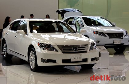 Lexus CrossOver Lexus CrossOver