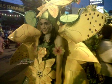 semarang-night-carnival-2012-semarang