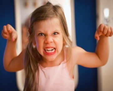 Cara mencegah anak memiliki perilaku agresif sejak dini