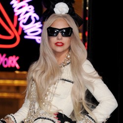 Ini Syarat Polri Untuk Konser Lady Gaga [ www.BlogApaAja.com ]