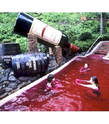 [Image: 144855_spa3.jpg]