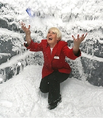 [Image: 145041_spa5.jpg]